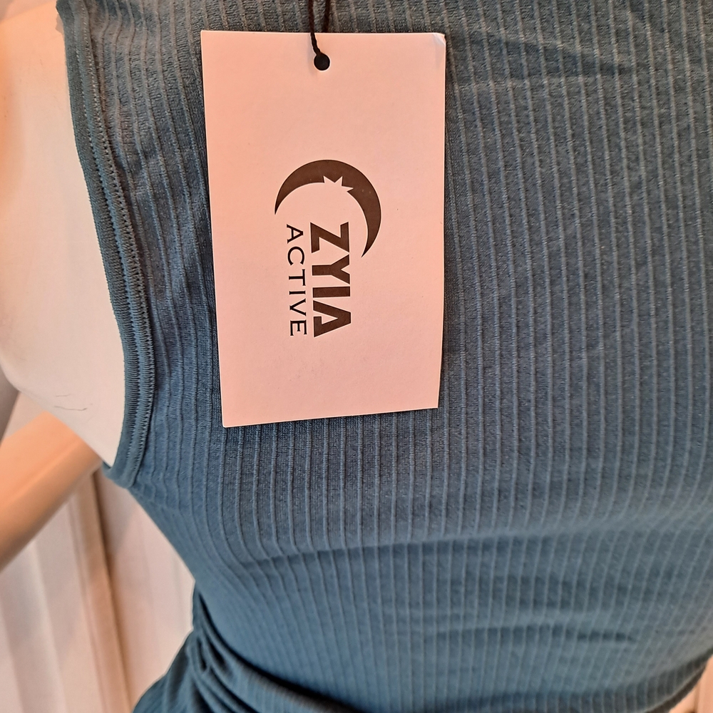 Zyia Active Teal Green Moss Ribbed Tank Top - Picture 5 of 6